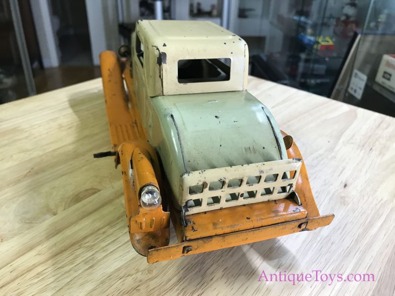 Girard Deluxe Coupe Pressed Steel Windup & Battery Op Car <FONT COLOR="ff000 ">*SOLD*</font> - Image 18