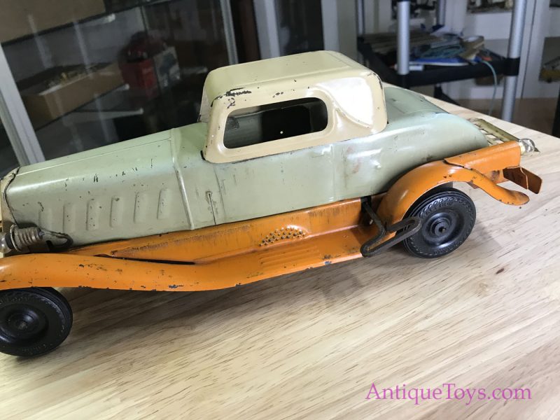 Girard Deluxe Coupe Pressed Steel Windup & Battery Op Car <FONT COLOR="ff000 ">*SOLD*</font> - Image 10