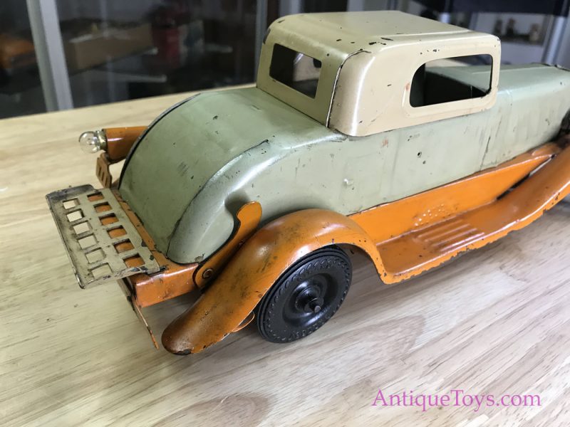 Girard Deluxe Coupe Pressed Steel Windup & Battery Op Car <FONT COLOR="ff000 ">*SOLD*</font> - Image 6