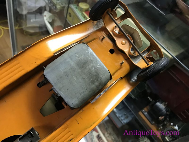 Girard Deluxe Coupe Pressed Steel Windup & Battery Op Car <FONT COLOR="ff000 ">*SOLD*</font> - Image 3