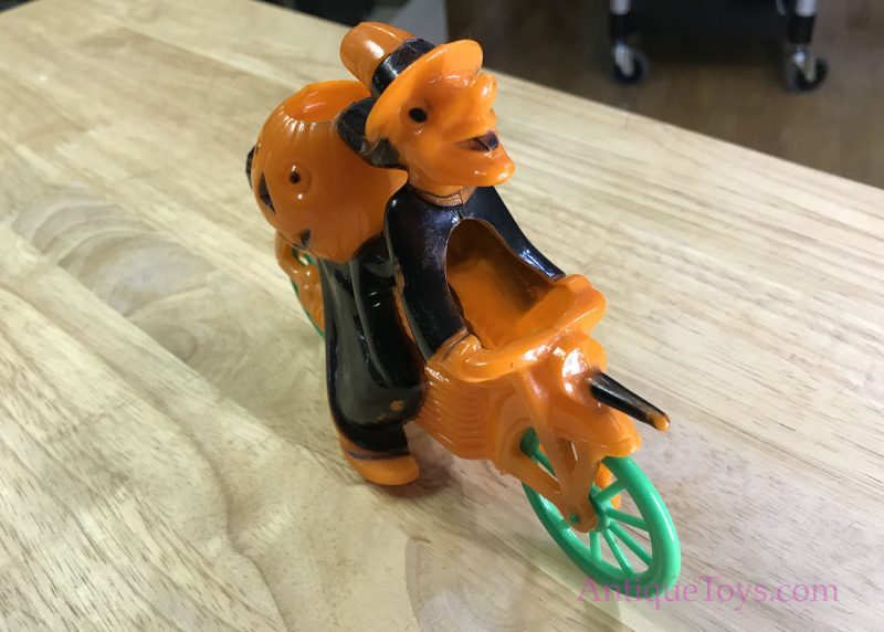 Rosbro Plastics Witch and Pumpkin Whimsical Plastic Toy <FONT COLOR="ff000 ">*SOLD*</font> - Image 7