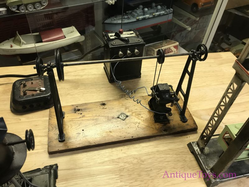 Ernst Plank Tin Elevator Toy with Bing Transmission, Carette Windmill and Motor for Sale <FONT COLOR="ff000 ">*SOLD*</font> - Image 6