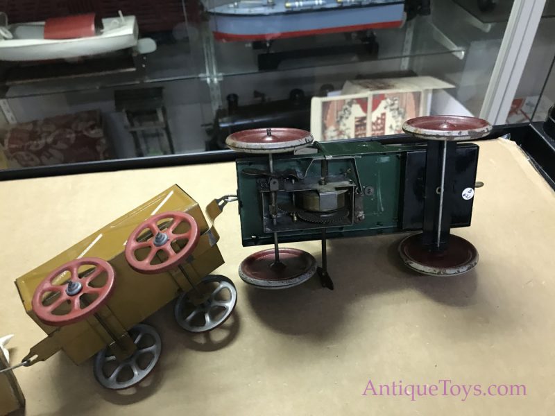 Ferdinand Martin Successor V.B. & Co Tin Truck with Cars Windup <FONT COLOR="ff000 ">*SOLD*</font> - Image 18