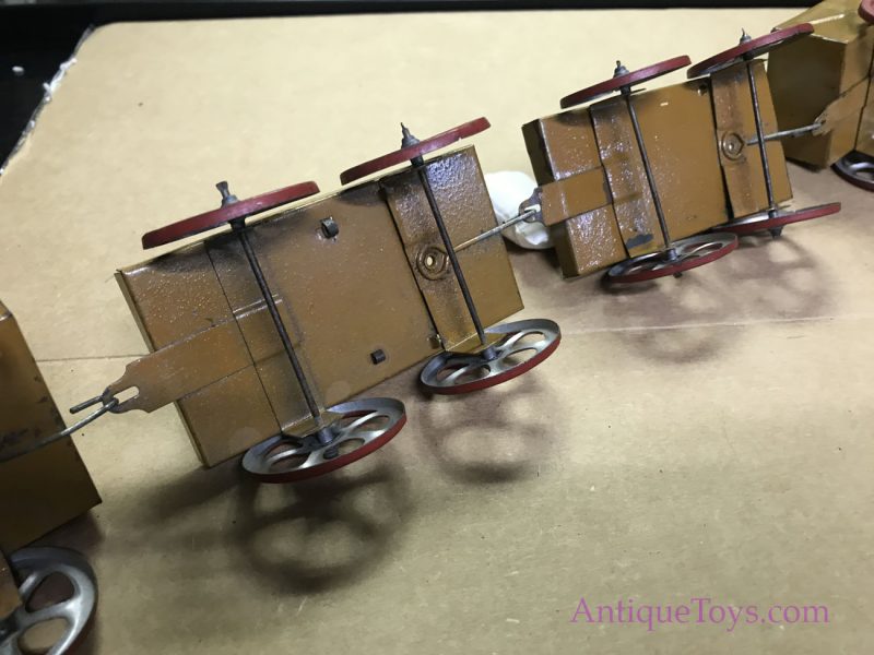 Ferdinand Martin Successor V.B. & Co Tin Truck with Cars Windup <FONT COLOR="ff000 ">*SOLD*</font> - Image 15