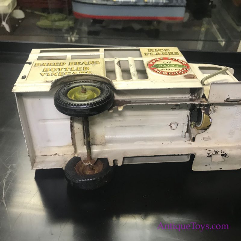 MetalCraft Heinz 57 Light Up Pressed Steel Truck <FONT COLOR="ff000 ">*SOLD*</font> - Image 2