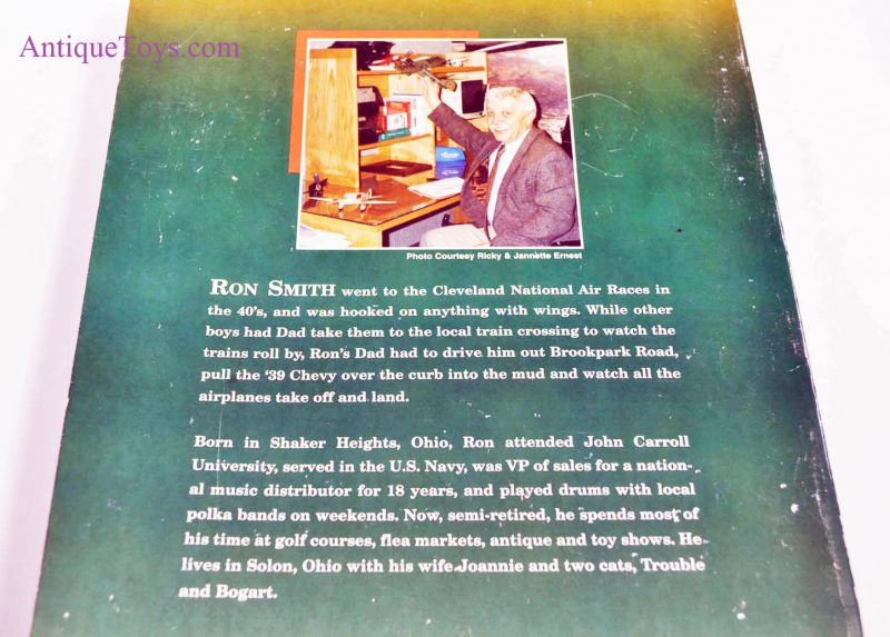 Collecting Toy Airplanes: An Identification & Value Guide by Ron Smith Toy Catalog Book - Image 3