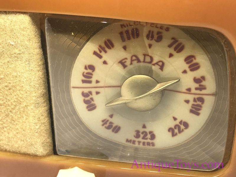 Fada Art Deco Radio #711 <FONT COLOR="ff000 ">*SOLD*</font> - Image 11