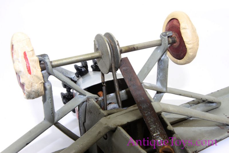 Hubley Spirit of St. Louis Cast Iron Plane with Working Propeller for Sale *E-Museum* - Image 11