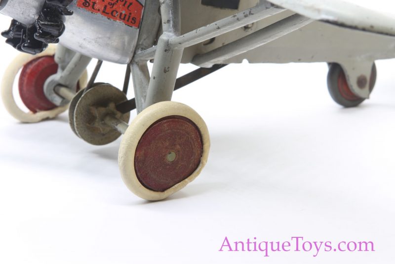 Hubley Spirit of St. Louis Cast Iron Plane with Working Propeller for Sale *E-Museum* - Image 6