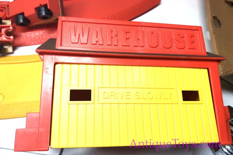 Vintage Mattel Preschool Putt Putt Construction Yard for Sale <FONT COLOR="ff000 ">*SOLD*</font> - Image 10