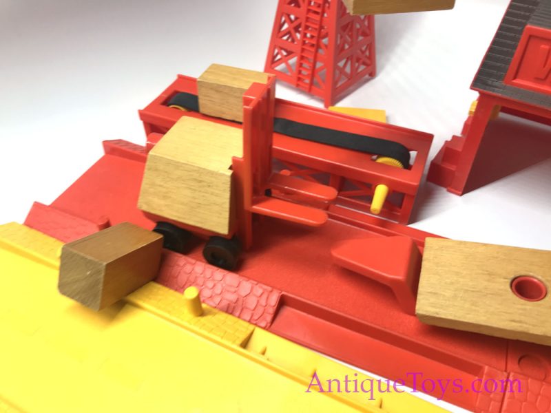 Vintage Mattel Preschool Putt Putt Construction Yard for Sale <FONT COLOR="ff000 ">*SOLD*</font> - Image 6