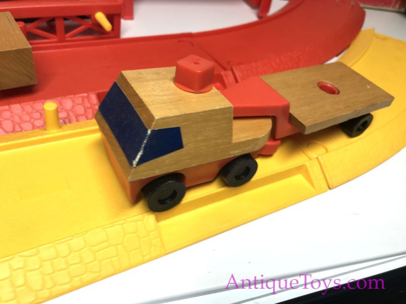 Vintage Mattel Preschool Putt Putt Construction Yard for Sale <FONT COLOR="ff000 ">*SOLD*</font> - Image 3