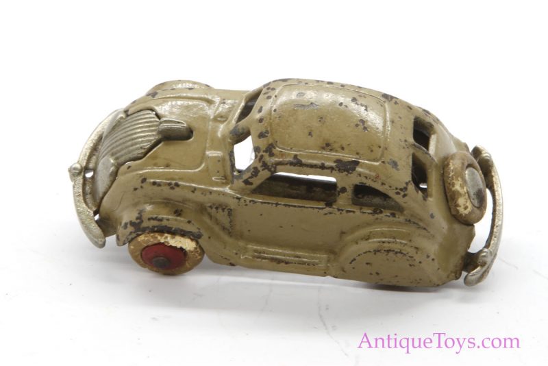 Hubley Tan Cast Iron Chrysler Airflow for Sale <FONT COLOR="ff000 ">*SOLD*</font> - Image 11