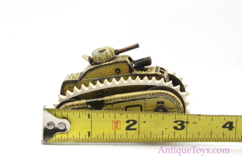 Japanese Tin Windup Tank Prewar Toy for Sale <FONT COLOR="ff000 ">*SOLD*</font> - Image 6