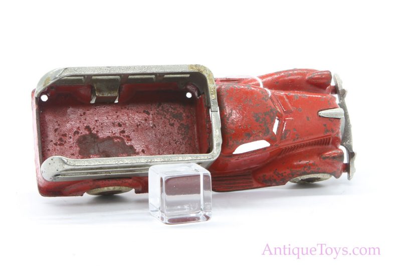 Hubley Cast Iron Stake Truck <FONT COLOR="ff000 ">*SOLD*</font> - Image 10