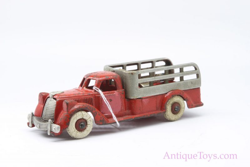 Hubley Cast Iron Stake Truck <FONT COLOR="ff000 ">*SOLD*</font> - Image 7