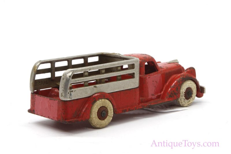 Hubley Cast Iron Stake Truck <FONT COLOR="ff000 ">*SOLD*</font> - Image 5