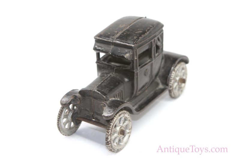 AC Williams Cast Iron Doctor's Car #2 Toy <FONT COLOR="ff000 ">*SOLD*</font> - Image 3