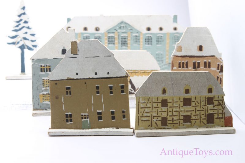 Belgian Wood War Toys the Oeuvre Belge du Jouet or UPFB <FONT COLOR="ff000 ">*SOLD*</font> - Image 6
