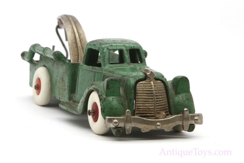 Hubley Cast Iron Tow Truck in Green <FONT COLOR="ff000 ">*SOLD*</font> - Image 8