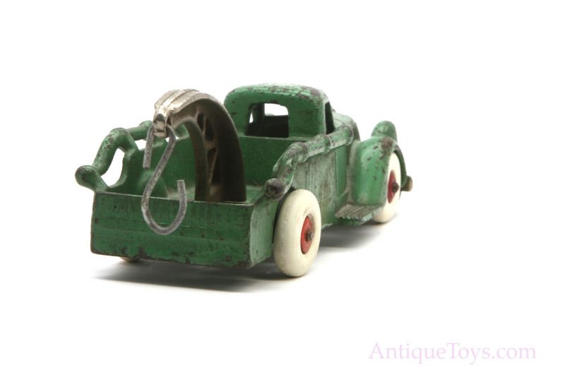 Hubley Cast Iron Tow Truck in Green <FONT COLOR="ff000 ">*SOLD*</font> - Image 7