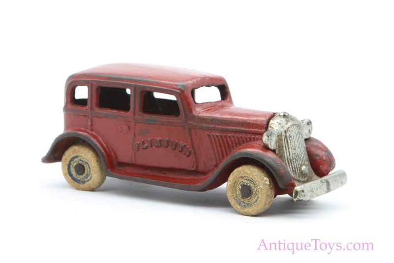 Arcade Plymouth Cast Iron Car Toy<FONT COLOR="ff000 ">*SOLD*</font> - Image 5
