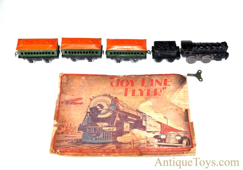 Girard Joy Line Flyer “O” Gauge Lithograph Wind Up Cast Iron Locomotive with #357 Tin Coach Train Cars and Box for Sale <FONT COLOR="ff000 ">*SOLD*</font> - Image 4
