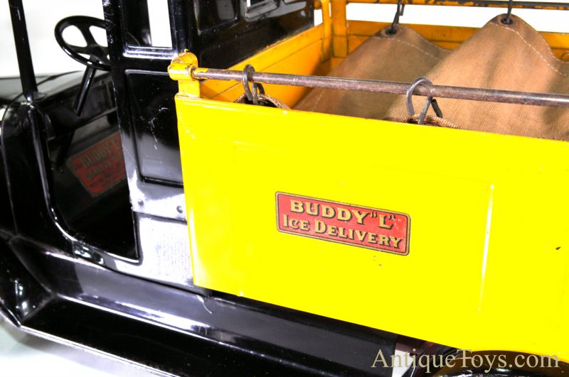 Original ca. 1920’s Buddy L Pressed Steel Ice Delivery Truck <FONT COLOR="ff000 ">*SOLD*</font> - Image 5