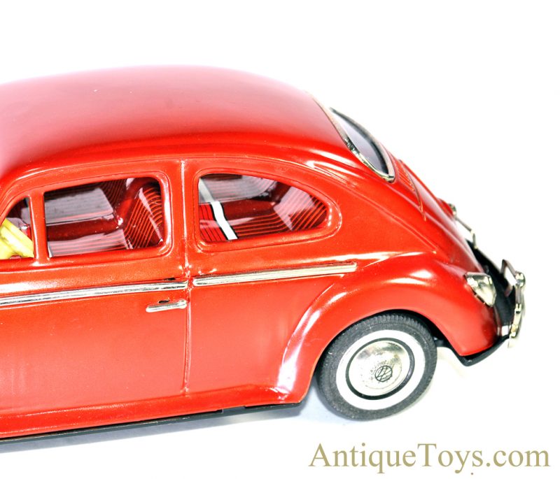 Vintage 1960’s Bandai Battery Op. Tin Lithograph Red Volkswagen Sedan VW Bug Japan #4071 <FONT COLOR="ff000 ">*SOLD*</font> - Image 10