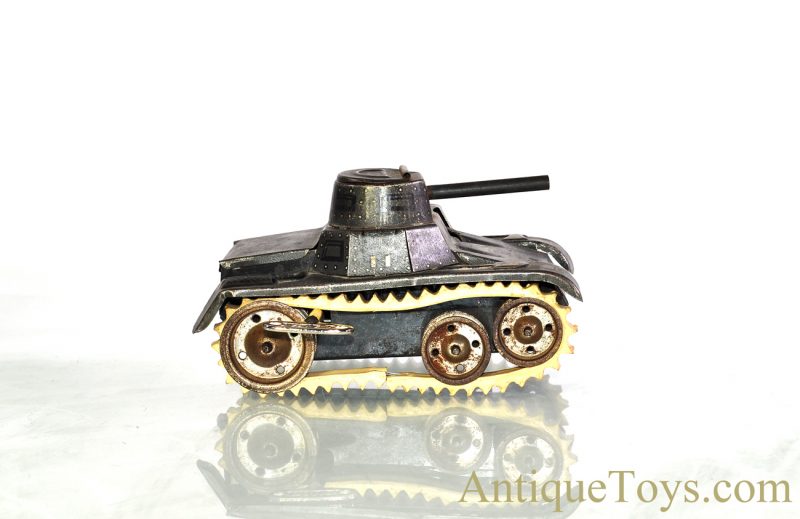 Gama Toys No. 70 Tin Lithographed Tank German Windup Toy <FONT COLOR="ff000 ">*SOLD*</font>