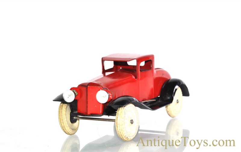 Wyandotte All Metal Products Company Red Pressed Steel #331 Battery Op. Coupe, Rubber Tires, with Original Box f<FONT COLOR="ff000 ">*SOLD*</font> - Image 7