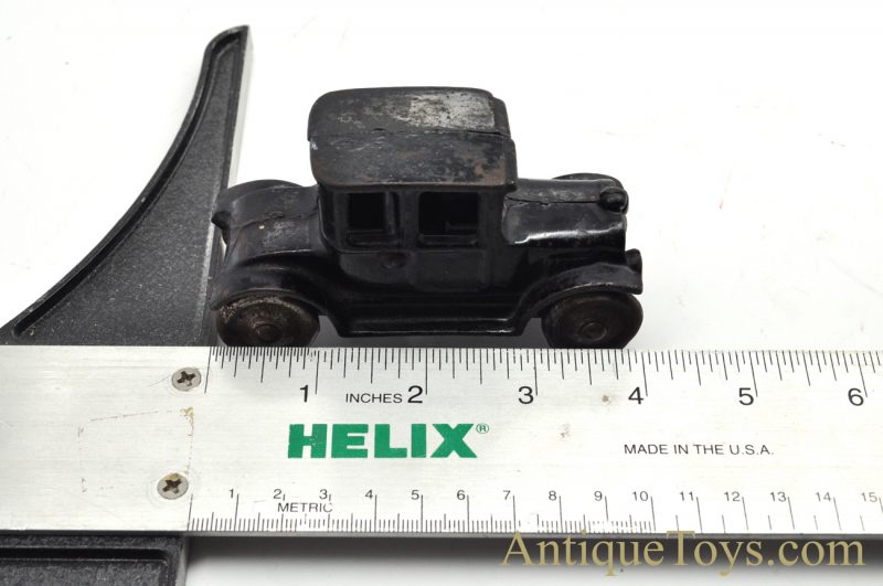 AC Williams Black Cast Iron Model T Coupe Car Toy for Sale - Image 8