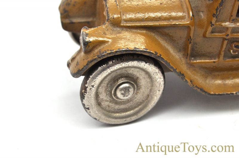 Vintage Kilgore “Safety Bus” Mustard Cast Iron B760 School Bus <FONT COLOR="ff000 ">*SOLD*</font> - Image 6