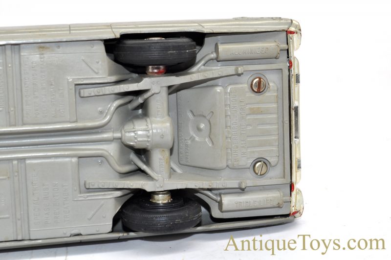 Vintage Lot of 3 Tootsietoy and AMT/Remco Promotional Model Vehicles 1960-1961 Ford Thunderbird Cars <FONT COLOR="ff000 ">*SOLD*</font> - Image 7