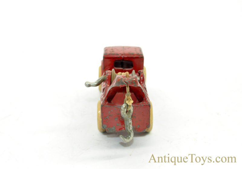 AC Williams ca. 1930's Red Cast Iron “Wrecker” #3468 with Hook & Rubber Tires Tow Truck Toy <FONT COLOR="ff000 ">*SOLD*</font> - Image 4