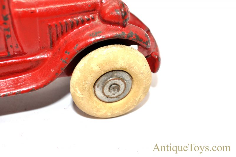 AC Williams ca. 1930's Red Cast Iron “Wrecker” #3468 with Hook & Rubber Tires Tow Truck Toy <FONT COLOR="ff000 ">*SOLD*</font> - Image 7