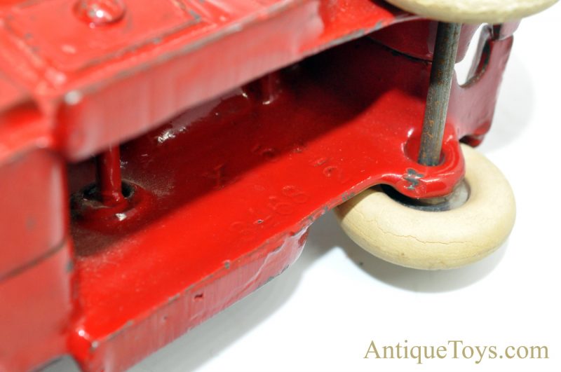 AC Williams ca. 1930's Red Cast Iron “Wrecker” #3468 with Hook & Rubber Tires Tow Truck Toy <FONT COLOR="ff000 ">*SOLD*</font> - Image 8