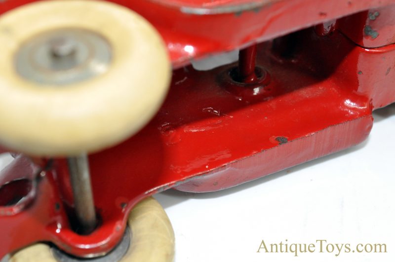 AC Williams ca. 1930's Red Cast Iron “Wrecker” #3468 with Hook & Rubber Tires Tow Truck Toy <FONT COLOR="ff000 ">*SOLD*</font> - Image 9