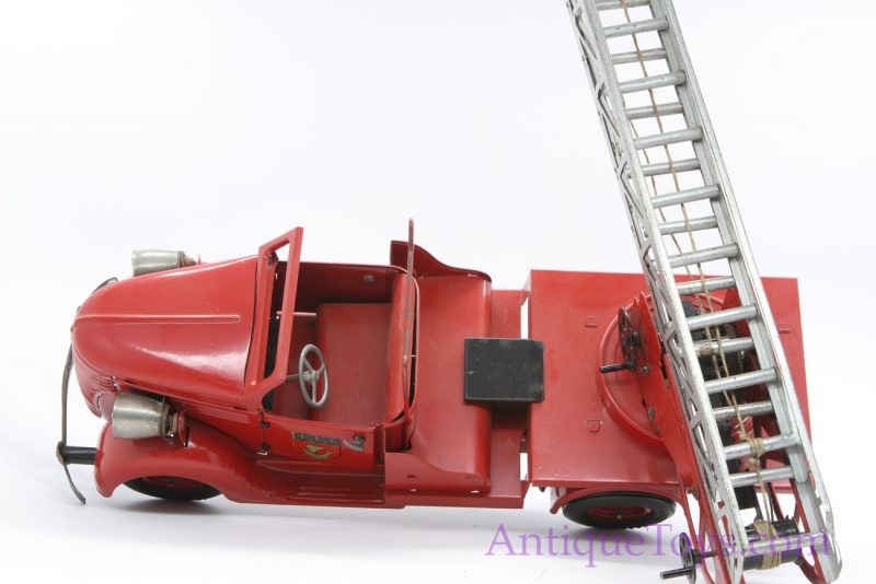 VeBe French Firetruck Toy Vintage Ladder Truck <FONT COLOR="ff000 ">*SOLD*</font> - Image 3