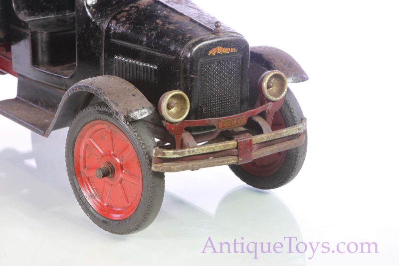 Buddy L Express Truck With Desirable Rear Dual Tires, Original <FONT COLOR="ff000 ">*SOLD*</font> - Image 19