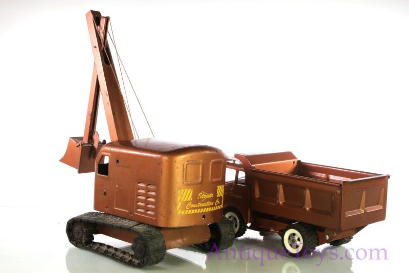 Copper Structo Dump Truck and Construction Digger <FONT COLOR="ff000 ">*SOLD*</font> - Image 4