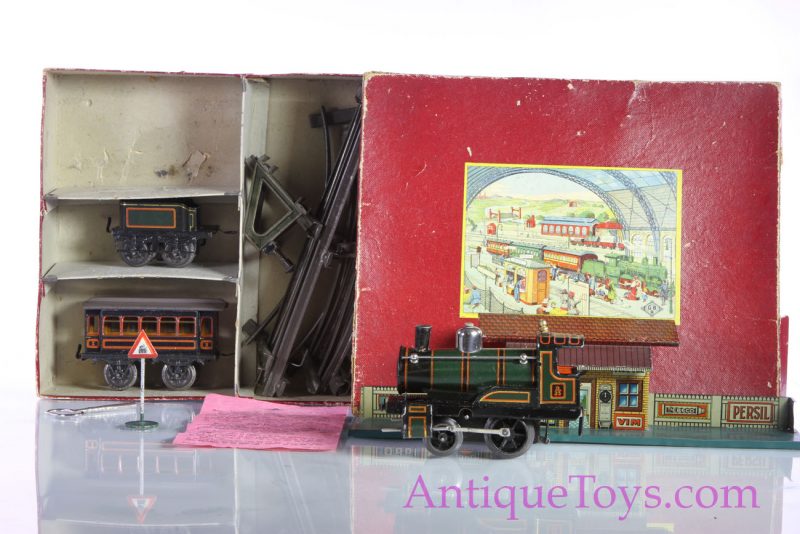 Bing Tin Lithographed Windup Train Set with Box German Toy <FONT COLOR="ff000 ">*SOLD*</font>