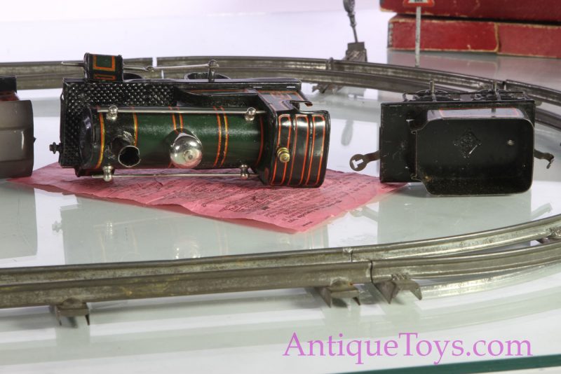 Bing Tin Lithographed Windup Train Set with Box German Toy <FONT COLOR="ff000 ">*SOLD*</font> - Image 12