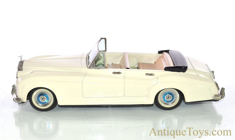 Vintage ca.1960’s Bandai Silver Cloud Rolls Royce Convertible Automobiles of the World Series #768 Tin Lithographed Friction Japan Scale Model with Box <FONT COLOR="ff000 ">*SOLD*</font> - Image 3