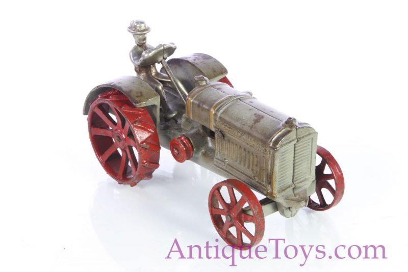 Arcade McCormic Farm Tractor For Sale- Cast Iron Toy  <FONT COLOR="ff000 ">*SOLD*</font> - Image 7