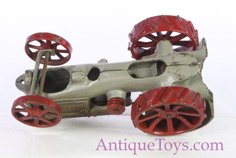 Arcade McCormic Farm Tractor For Sale- Cast Iron Toy  <FONT COLOR="ff000 ">*SOLD*</font> - Image 6