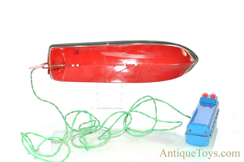 Linemar “PT-107 Torpedo Boat” #J-1350 Tin Lithographed Japanese Battery Operated Remote Controlled Toy Ship with Box <FONT COLOR="ff000 ">*SOLD*</font> - Image 4