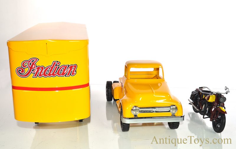 Vintage ca. 1954 Custom Designed Restore Tonka Toys Indian Motorcycle Pressed Steel Semi Tractor Trailer with Boxed New Ray Toys Indian Motorcycle Scale Model <FONT COLOR="ff000 ">*SOLD*</font> - Image 10