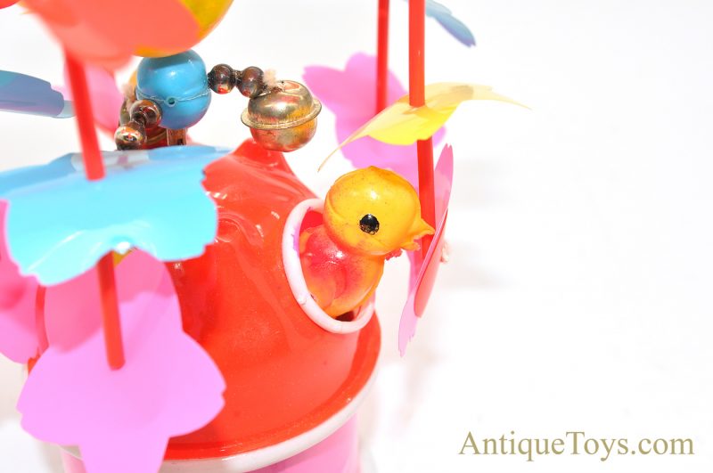 Vintage ca. 1950's T.A. Mechanical Hungry Chicks "Non-Inflammable" Acetiloid/Plastic Japanese Windup Toy <FONT COLOR="ff000 ">*SOLD*</font> - Image 9