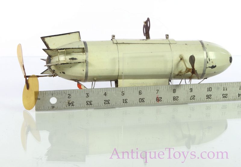 Marklin Blimp Toy aka Zeppelin Tin Windup <FONT COLOR="ff000 ">*SOLD*</font> - Image 9